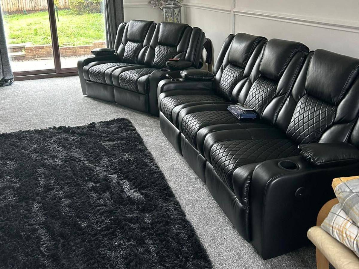 Trendsetter Black Leather 3 & 2 Electric Recliner Sofa Set
